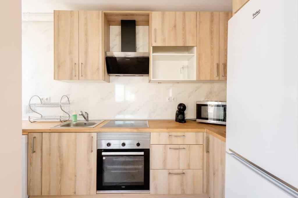 Apartament Amplio Con Vistas Al Mar Y Piscina En Benalmádena Zewnętrze zdjęcie