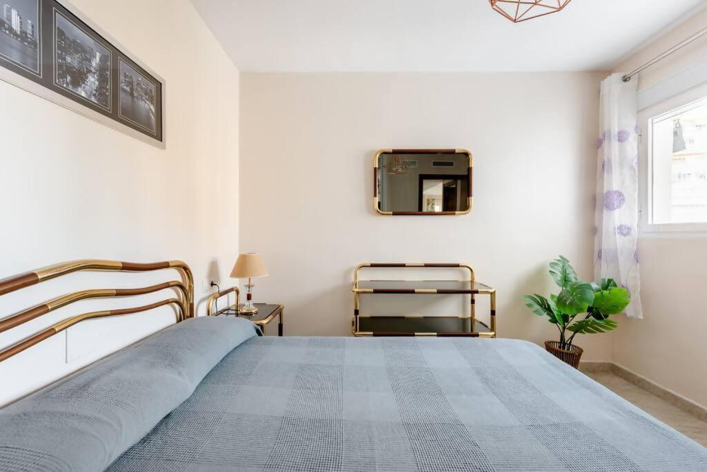 Apartament Amplio Con Vistas Al Mar Y Piscina En Benalmádena Zewnętrze zdjęcie