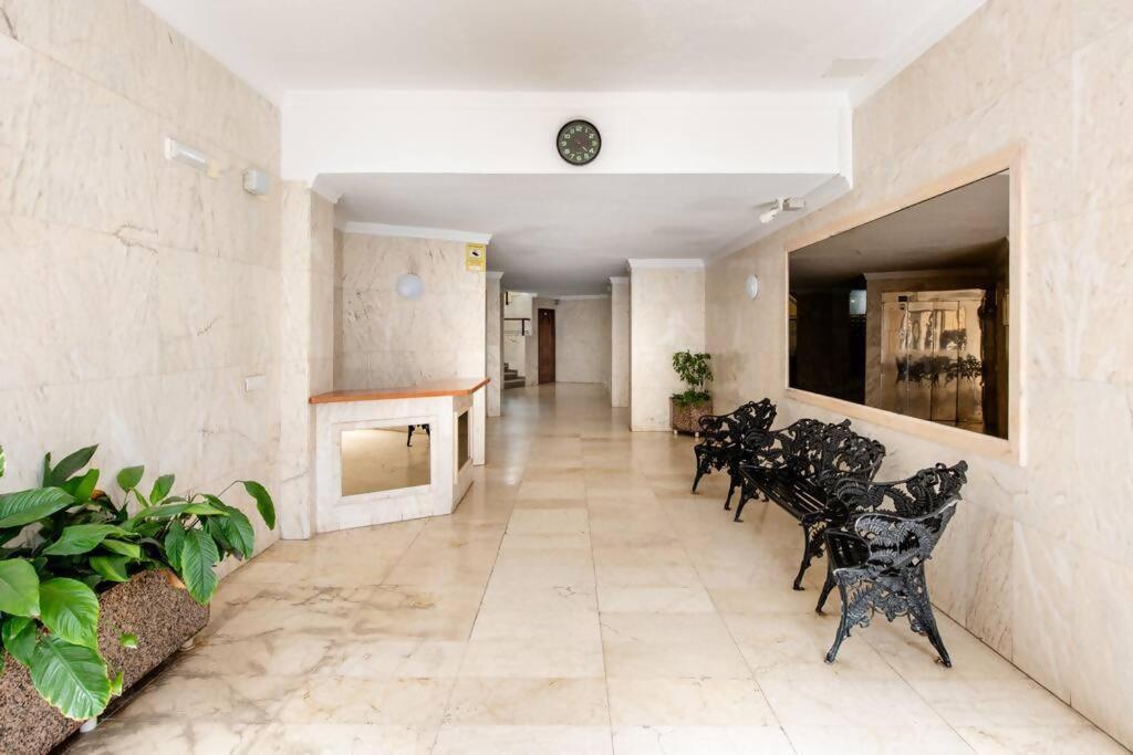 Apartament Amplio Con Vistas Al Mar Y Piscina En Benalmádena Zewnętrze zdjęcie